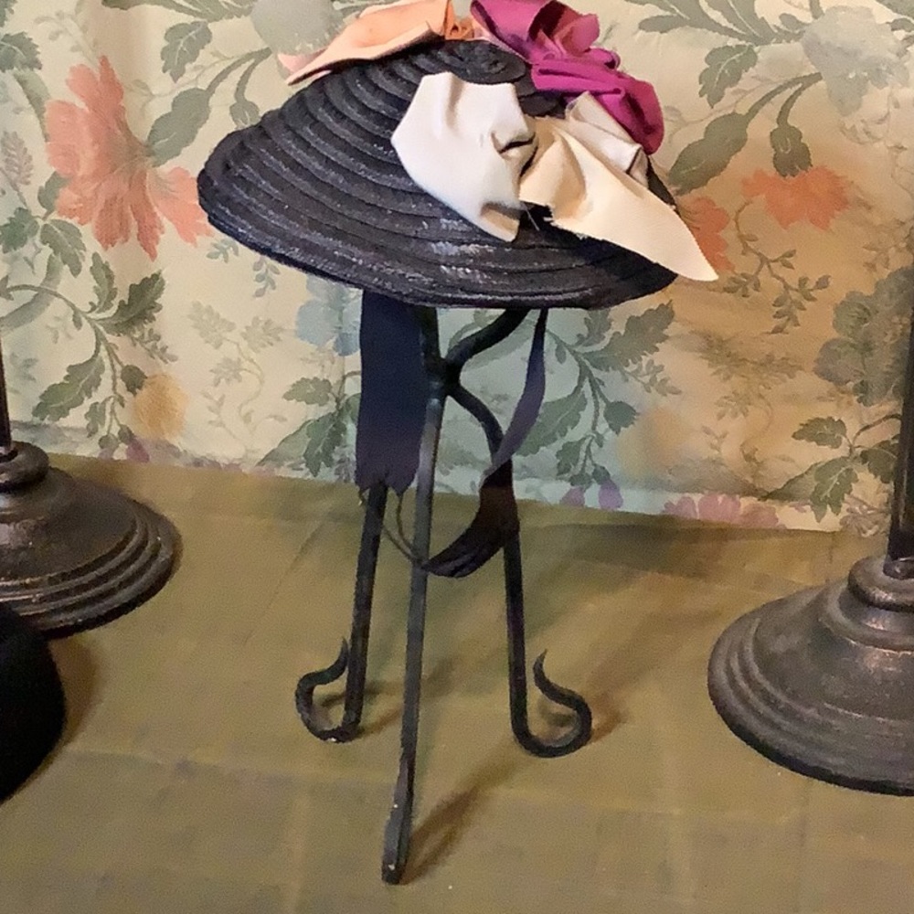 Vintage child straw hat